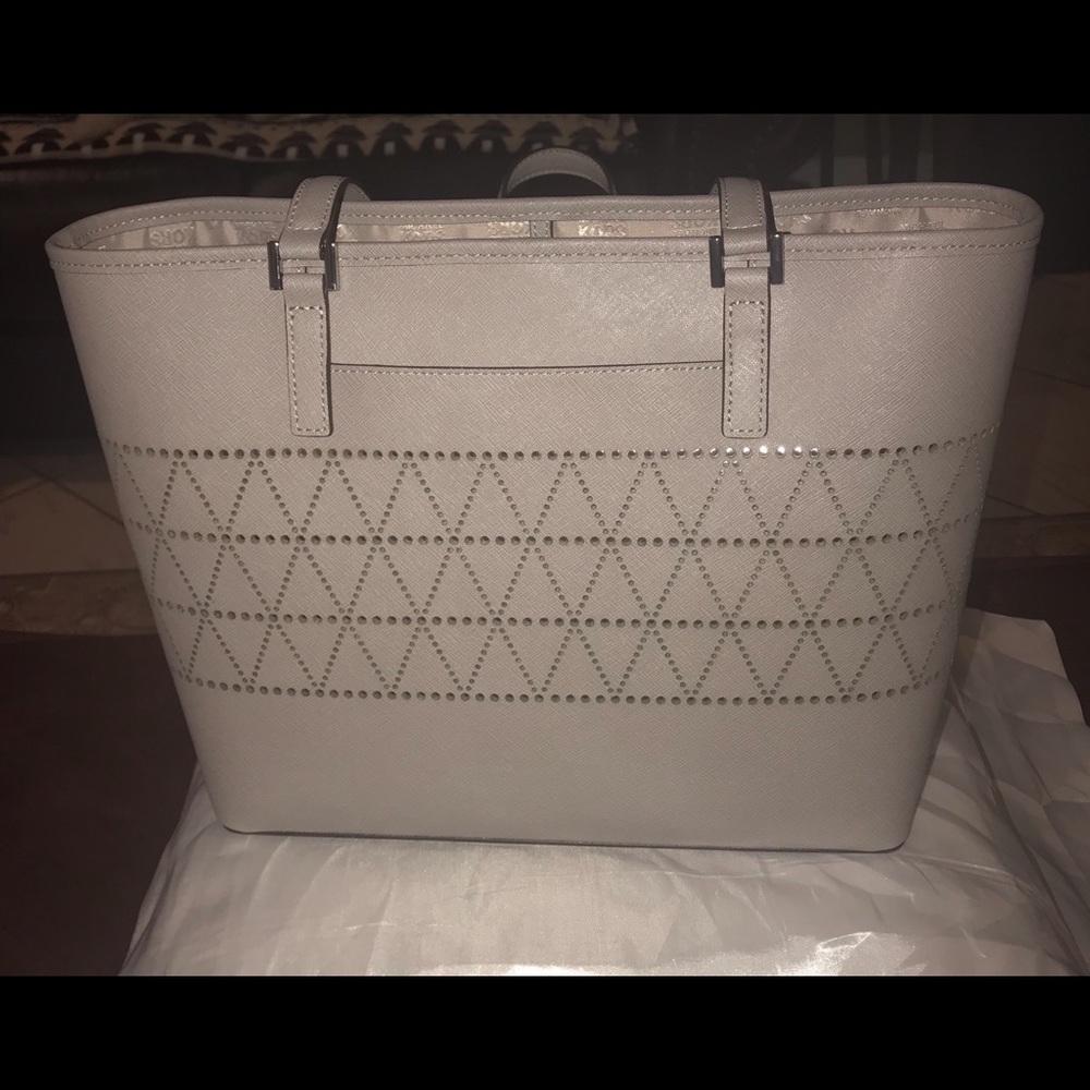 Michael Kors Purse - Picture 3 of 7